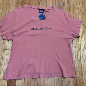 Vintage Women’s Ripped Harley Davidson V-Neck T-Shirt New Berlin, WI
